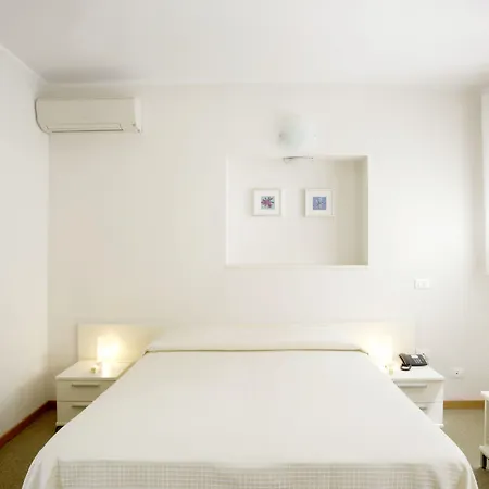 Cervetta 5 Hotel Modena